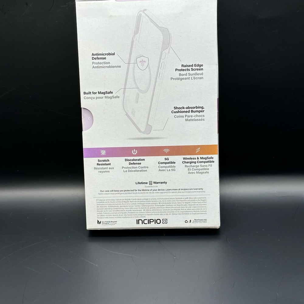 Incipio MagSafe charging phone case for IPhone 13 & 13 pro max - Picture 4 of 4